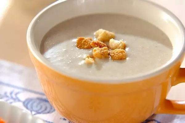 ゴボウのクリームスープ