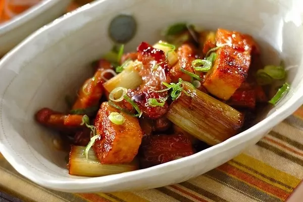 豚肉と白ネギの甘辛炒め煮