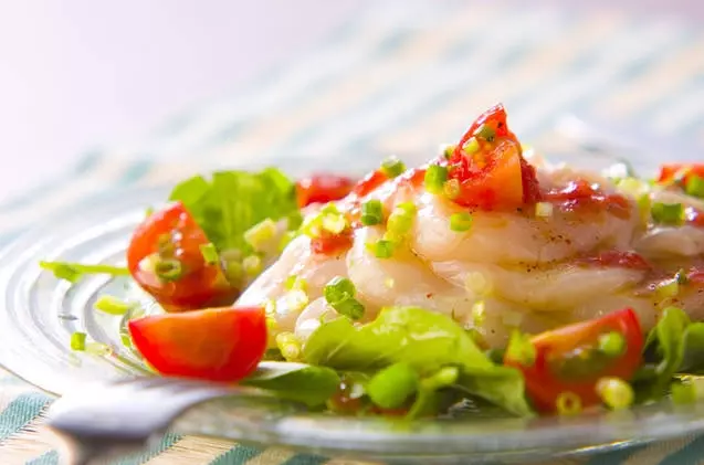 ホタテの梅カルパッチョ