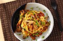 秋の味覚「キノコ」と保存が効く「ベーコン」があればご飯がススム満足おかずやメイン料理が作れます。キノコとベーコンで作るおかずをご紹介します。