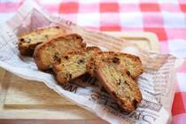 糖質主体の食品には食物繊維を組み合わせて血糖値の上昇をおだやかに。おやつにピッタリの「おからと米粉のビスコッティ」