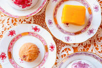 9月12日（火）から全国のローソン（「ローソンストア100」を除く）で秋の和スイーツを販売。今回は和菓子2種類食べられる「栗きんとん・芋ようかん」の実食レポをお届けします！