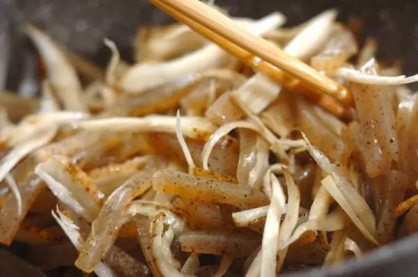 ゴボウのきんぴらの作り方1