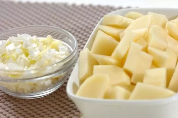 なめらか!ビシソワーズ 甘くて上品な味わい by山下 和美さんの下準備1