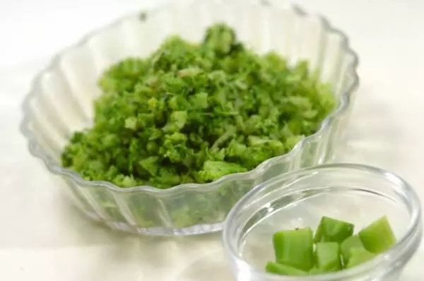 洋風カップちらし寿司の下準備1