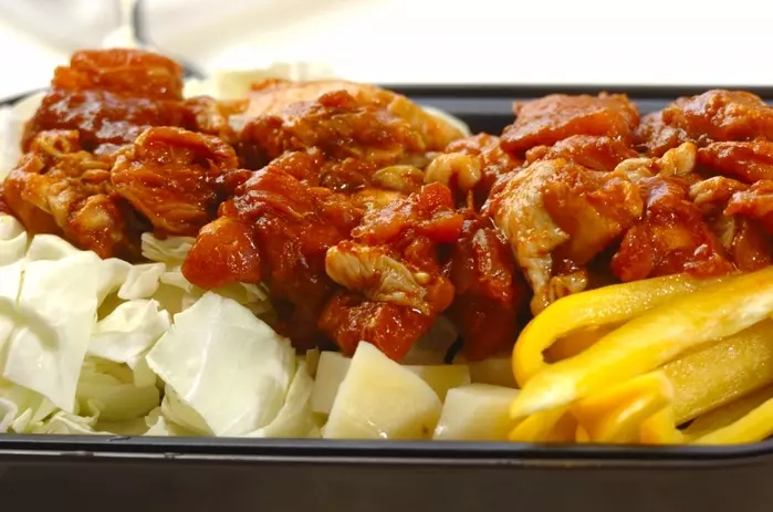 カレーチーズダッカルビの作り方1