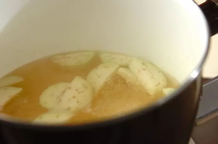 ナスの赤だしの作り方1