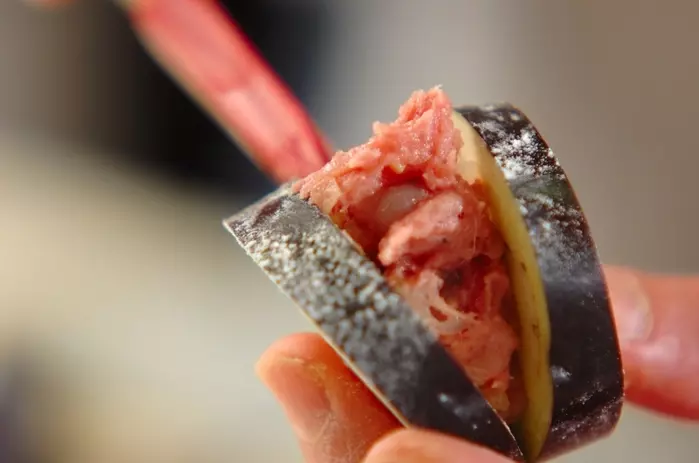 エビ入りナスのはさみ揚げの作り方2