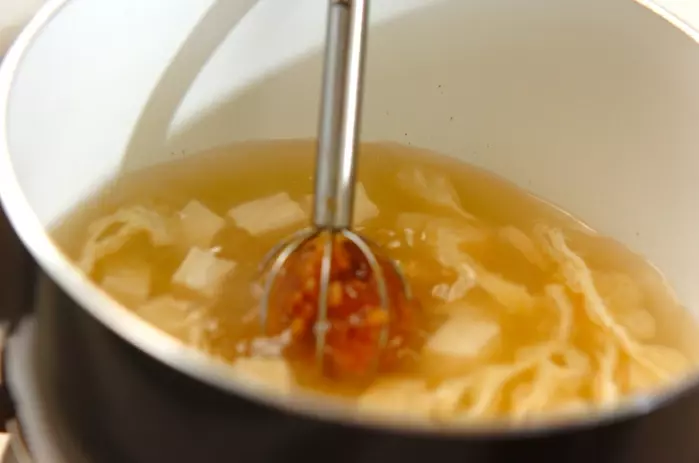 ホウレン草のゴマみそ汁の作り方2