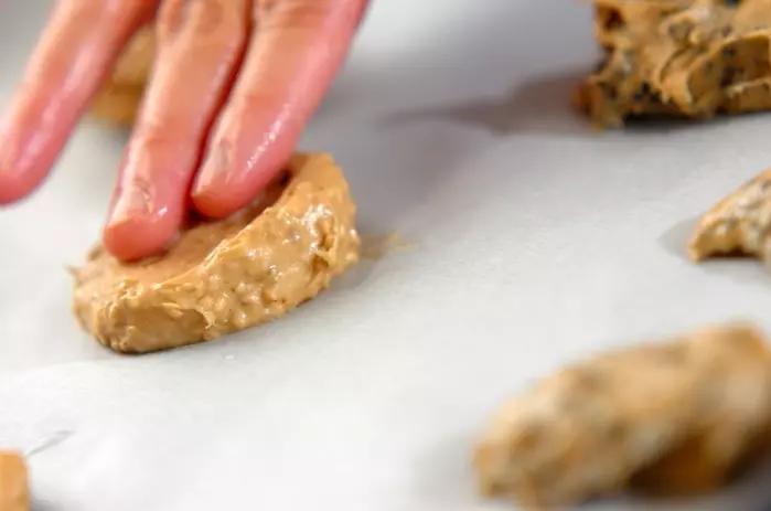 黒糖ゴマクッキーの作り方4