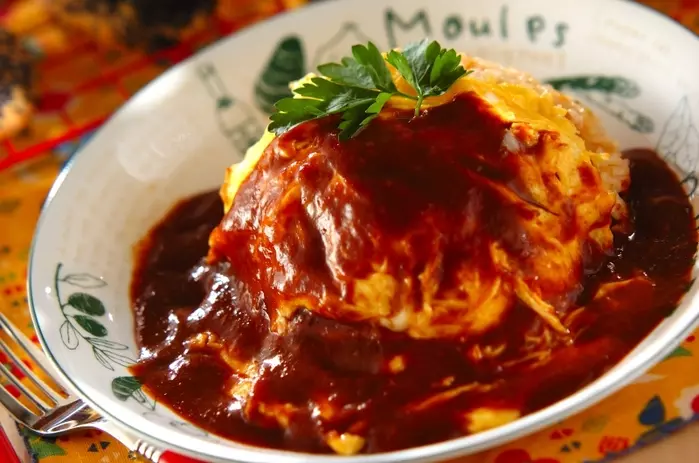 簡単!自家製デミグラスソースのオムライス by杉本 亜希子さん