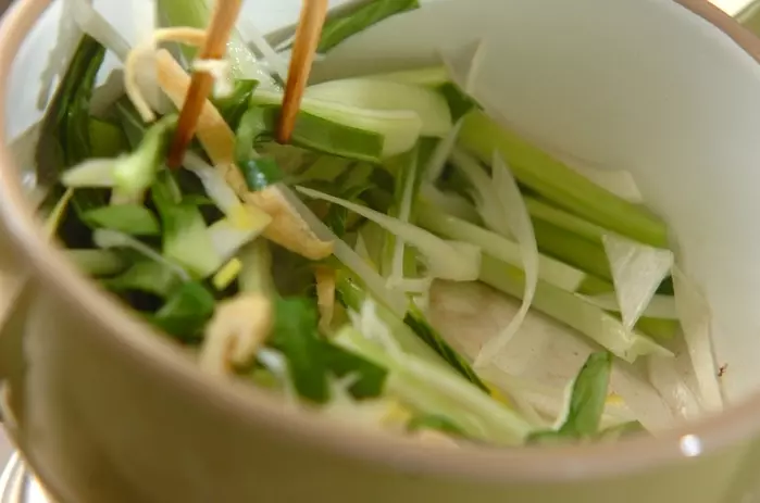 チンゲンサイ入りコーンスープの作り方1