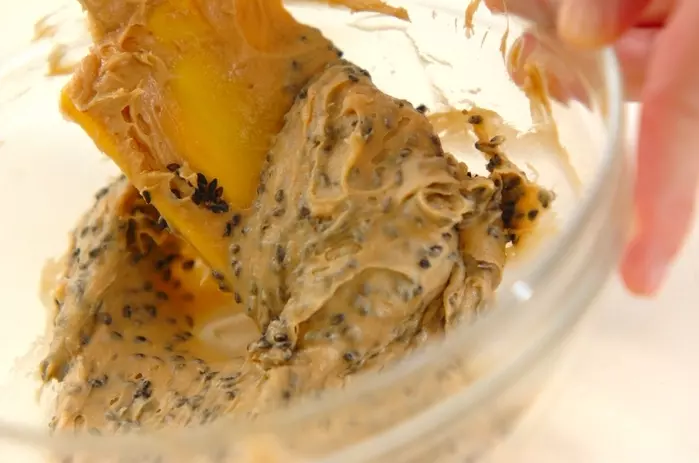 黒糖ゴマクッキーの作り方3