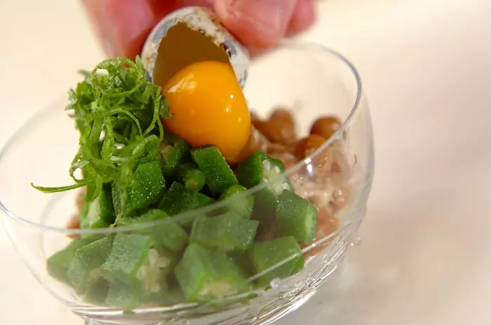 ねばねばオクラ納豆の作り方1