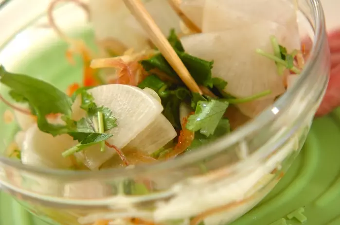 大根とミョウガの酢の物の作り方3