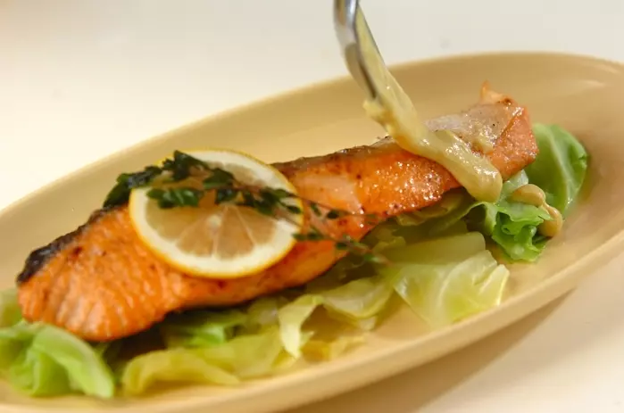 カレーソースがけサーモンソテーの作り方5