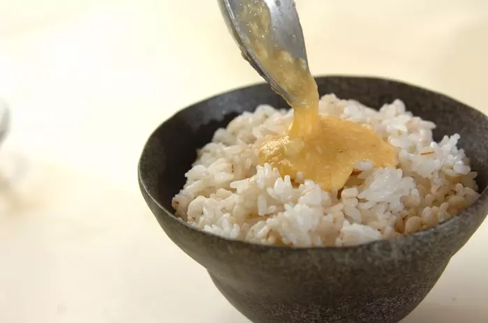 絶品合わせダシで！トロロご飯の作り方3