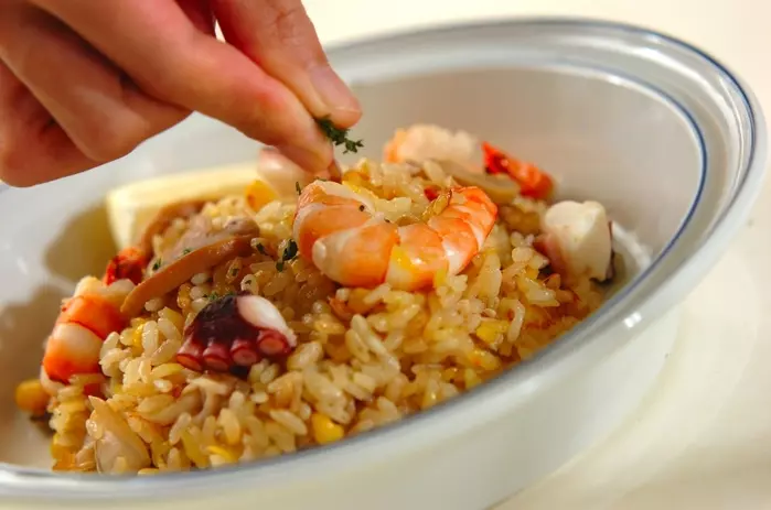 たっぷりシーフードピラフの作り方5