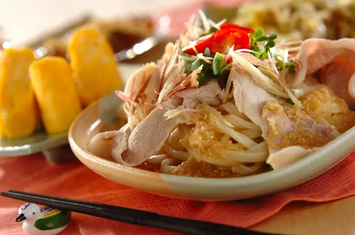 サッパリ冷しゃぶうどん