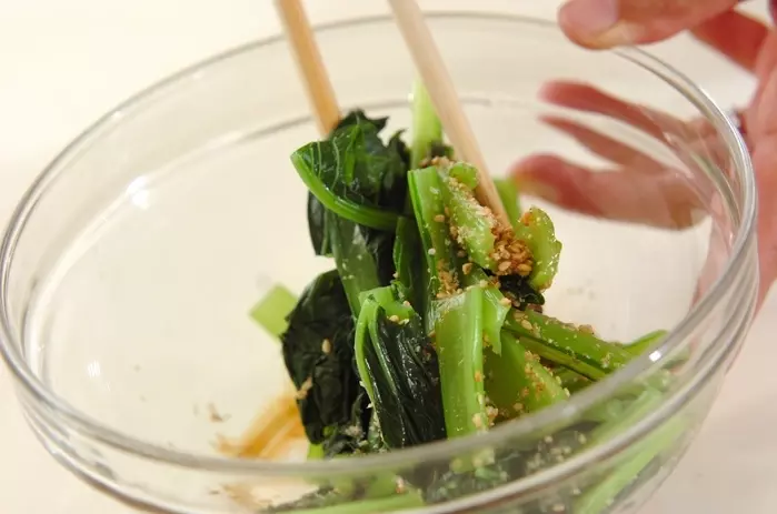 青菜のゴマ和えの作り方1
