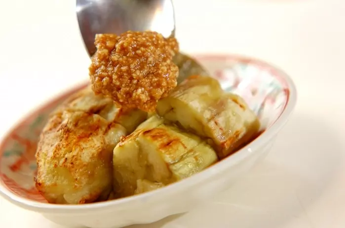 焼きナスのナッツソースがけの作り方3