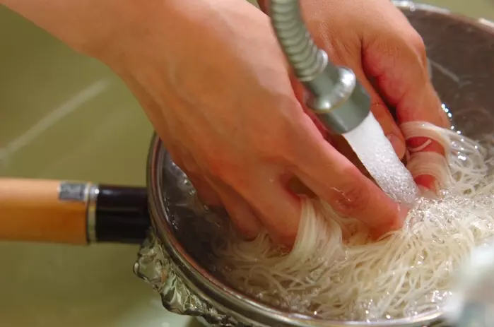 梅おろしのせ七夕素麺の作り方2