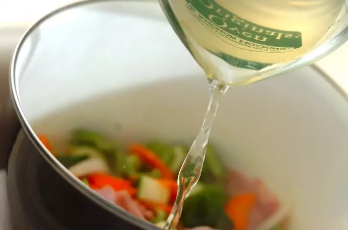 具だくさんの冬瓜スープ煮の作り方2