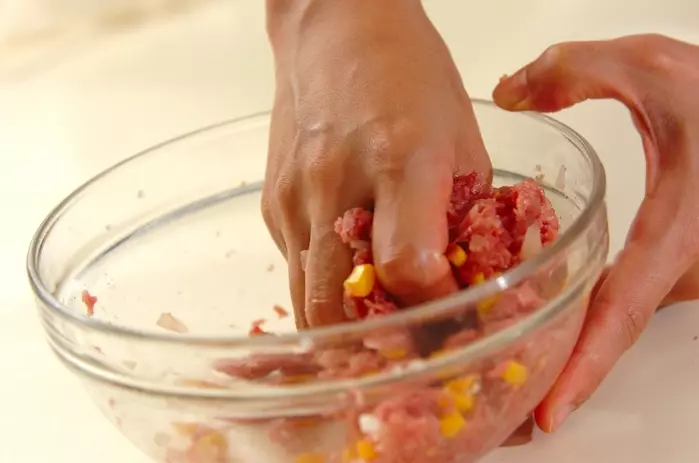 肉詰めゴーヤの作り方1