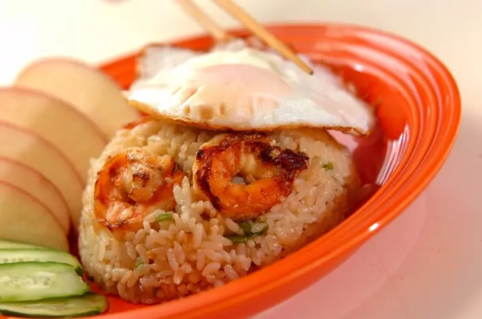 エビのエスニックチャーハンの作り方5