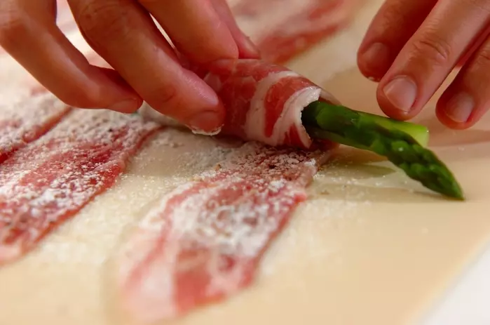 アスパラの豚肉巻きの作り方2