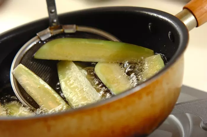 麻婆ナスの作り方1