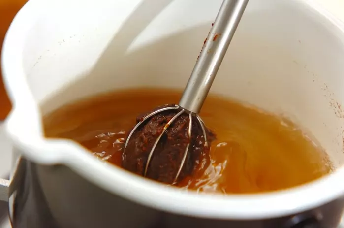 アオサの赤出しの作り方1