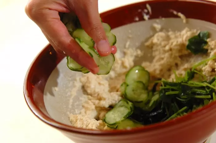 キュウリの豆腐和えの作り方3