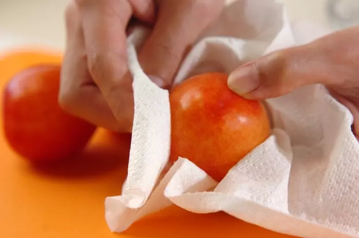 プラムの下準備1