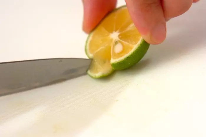 おろしのイクラのせの下準備2