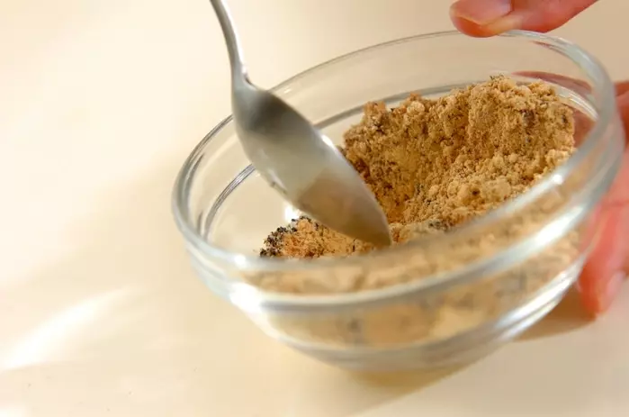 黒糖のぷるぷるわらびもちの下準備2