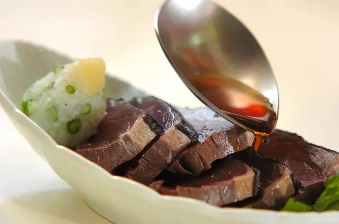 カツオのたたきみぞれ添えの作り方1