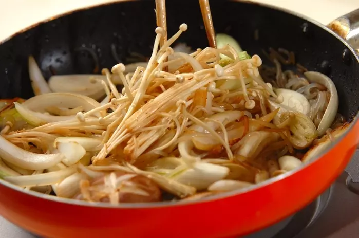 鶏肉の甘辛煮の作り方2