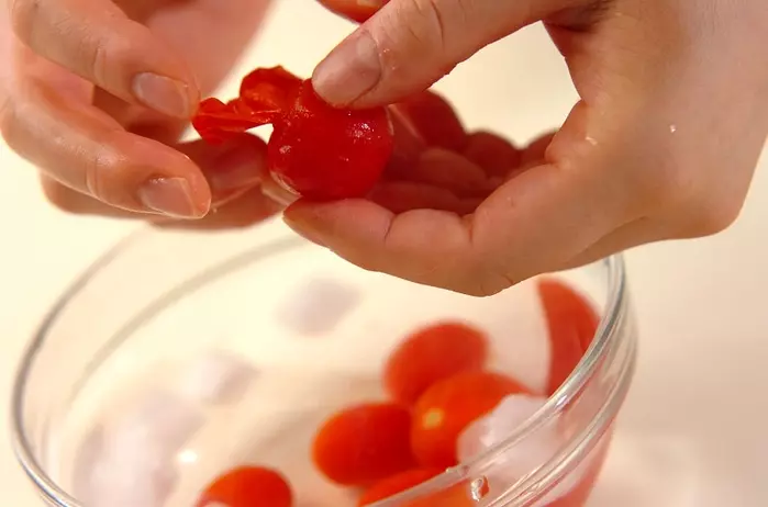 ブロッコリーのおひたしの下準備2