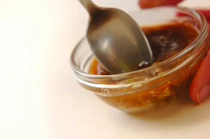 冷奴ワサビダレの作り方1