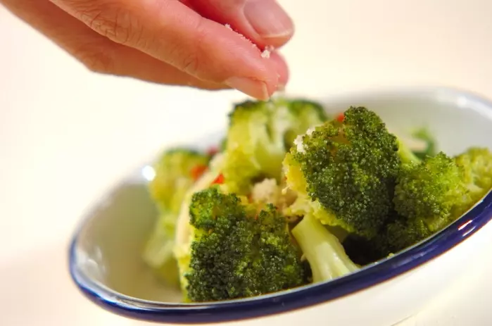 ガーリックブロッコリーの作り方3