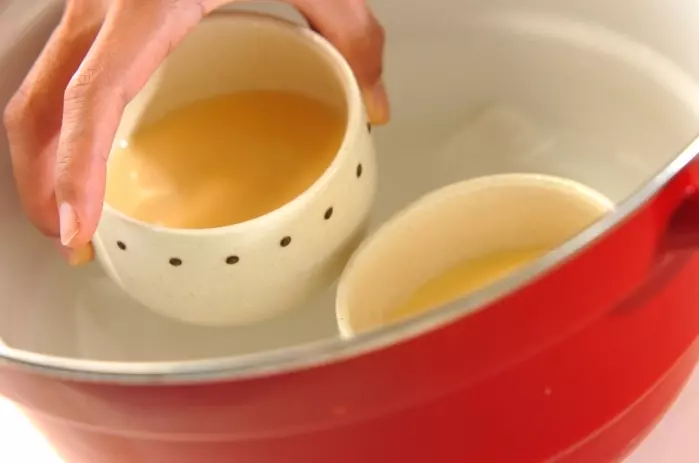 黒蜜の豆乳プリンの作り方2