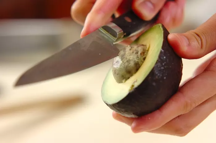 アボカドとささ身のポン酢サラダの作り方3