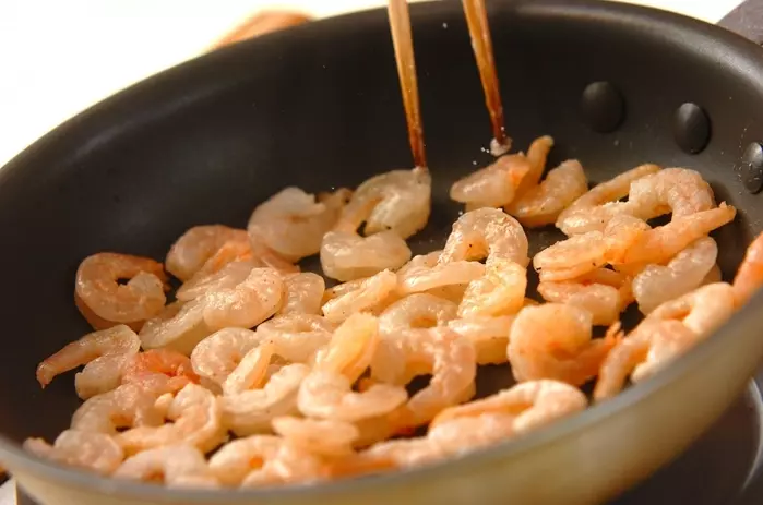 豆板醤不使用!簡単エビチリ の作り方3