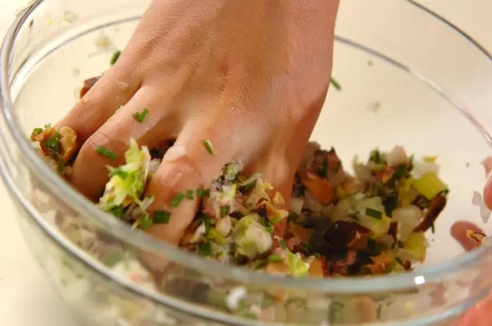 干しシイタケの水餃子の作り方2