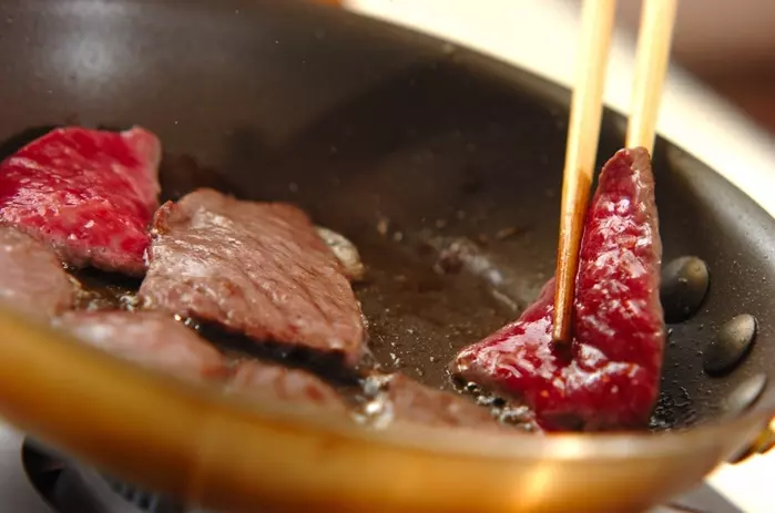 野菜たっぷり焼肉サラダの作り方1