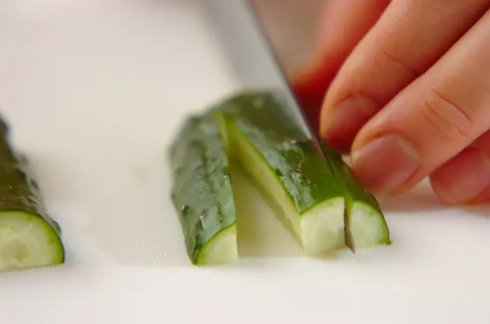 野菜たっぷり焼肉サラダの下準備1