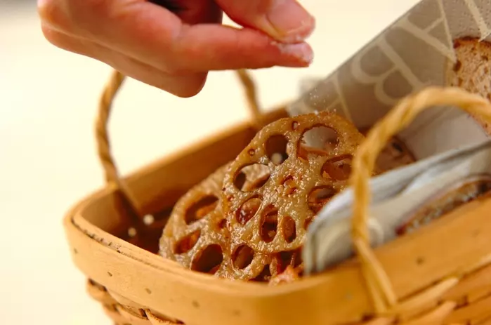 レンコンチップスの作り方1