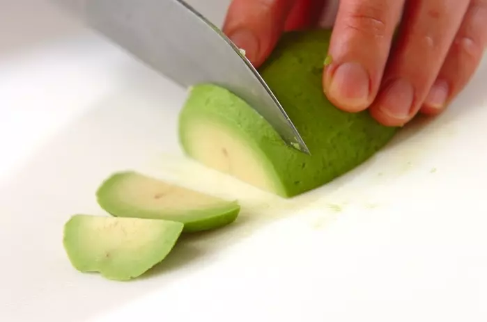 アボカドと生ハムのちらし寿司の下準備3