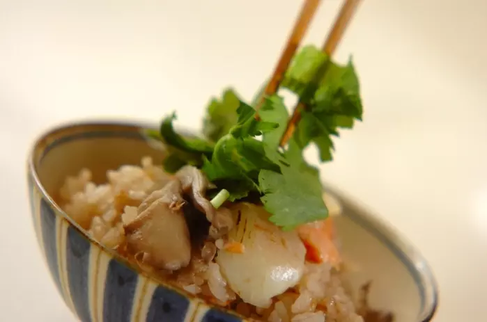 鮭とユリネの炊き込みご飯の作り方2